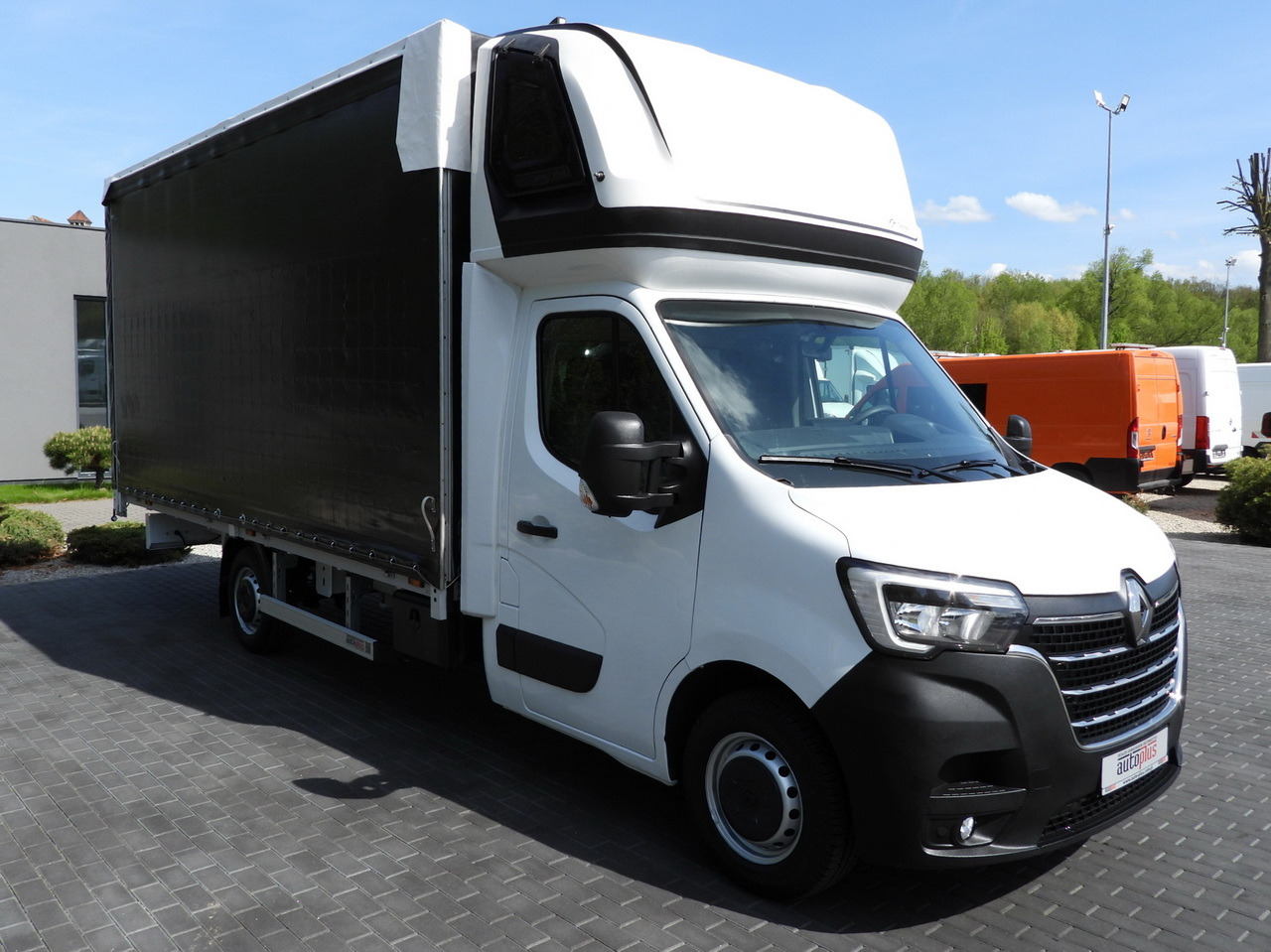 RENAULT MASTER TARPAULIN 10 PALLETS WEBASTO CRUISE CONTROL LED LIGHTS PNEUMATICS AIR CONDITIONING 165HP - Varebil med presenning: billede 4 RENAULT MASTER TARPAULIN 10 PALLETS WEBASTO CRUISE CONTROL LED LIGHTS PNEUMATICS AIR CONDITIONING 165HP - Varebil med presenning: billede 4
