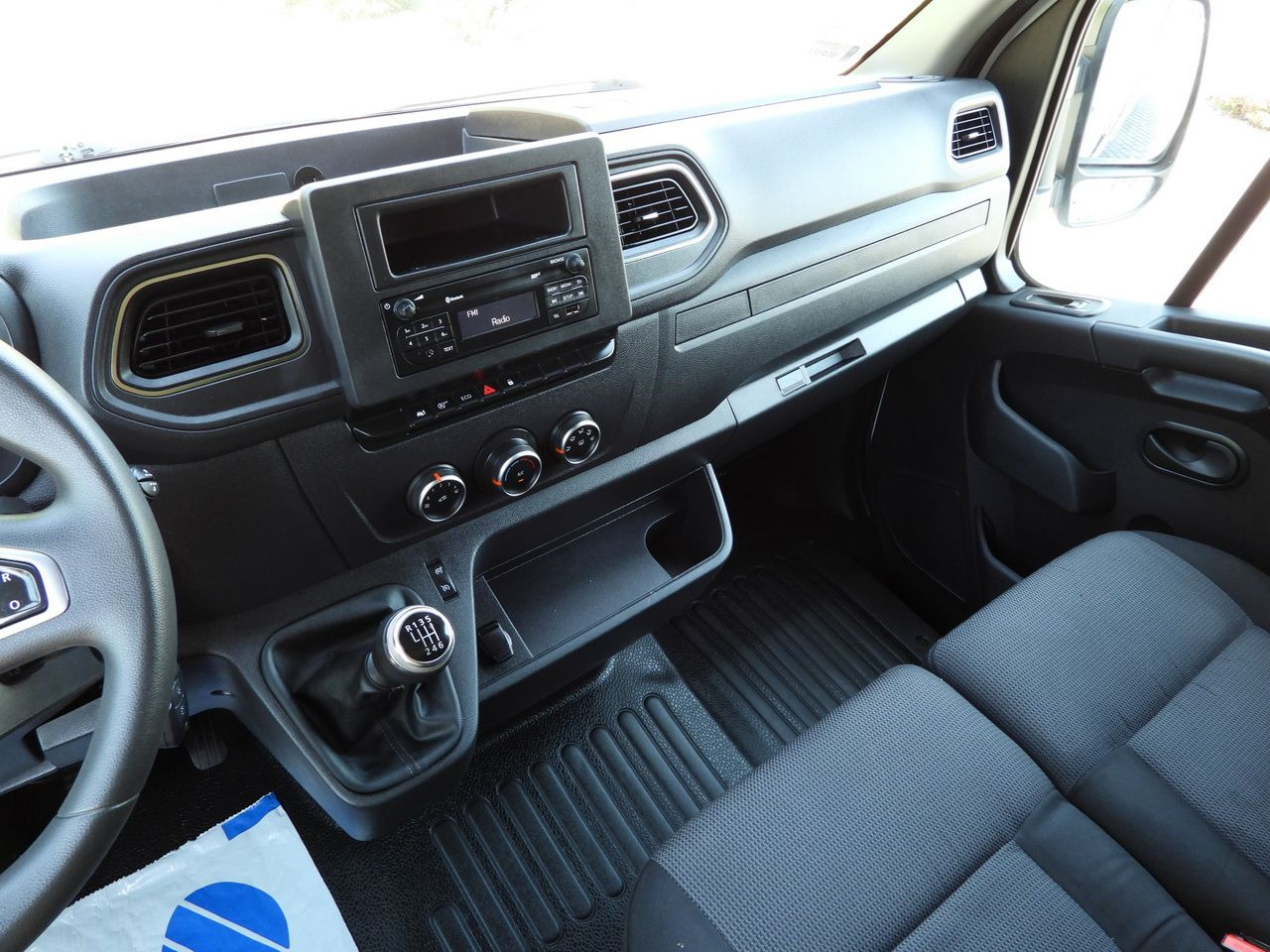 Varebil med presenning RENAULT MASTER TARPAULIN 10 PALLETS WEBASTO CRUISE CONTROL LED LIGHTS PNEUMATICS AIR CONDITIONING 165HP: billede 36 Varebil med presenning RENAULT MASTER TARPAULIN 10 PALLETS WEBASTO CRUISE CONTROL LED LIGHTS PNEUMATICS AIR CONDITIONING 165HP: billede 36