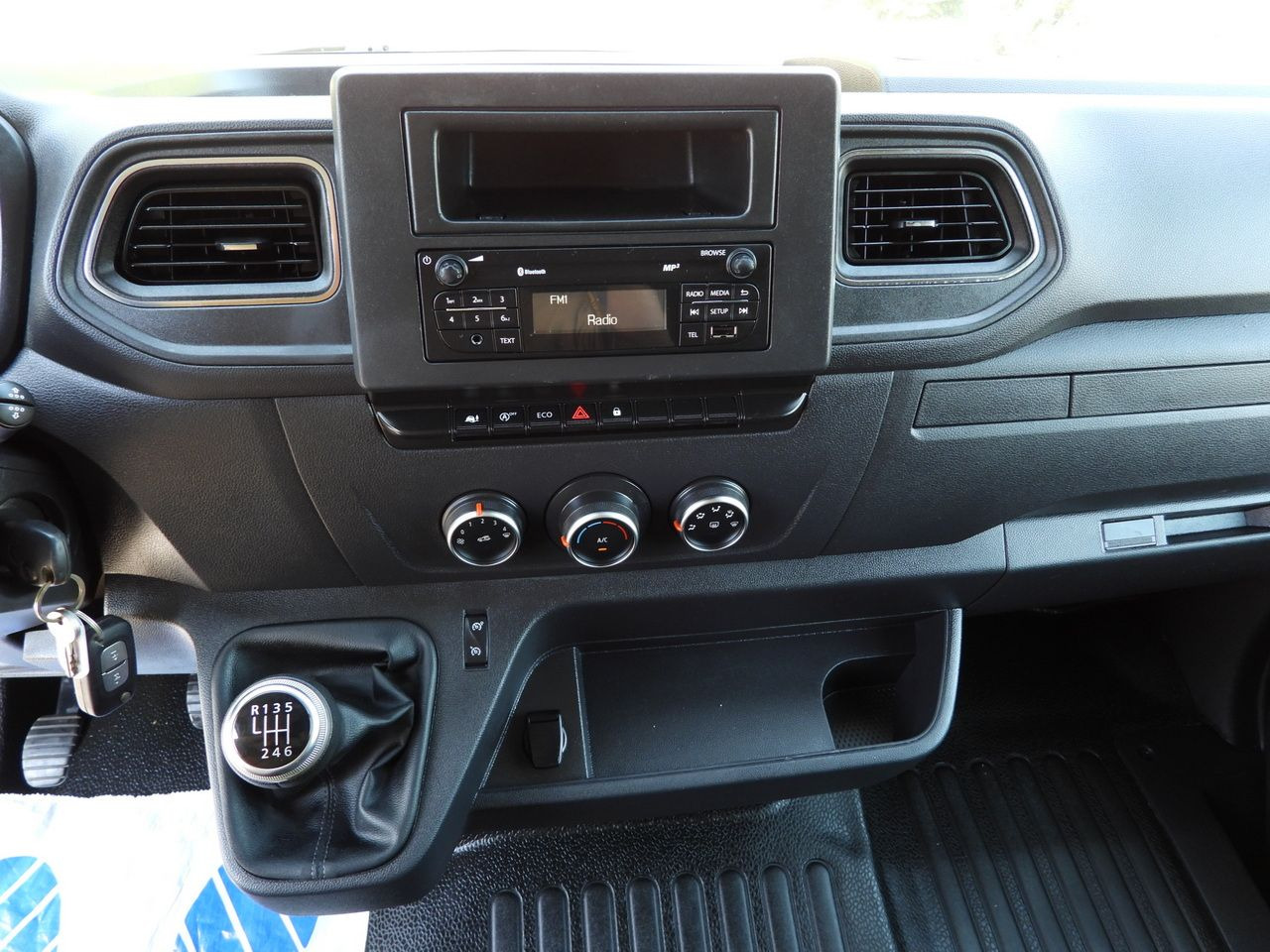 Varebil med presenning RENAULT MASTER TARPAULIN 10 PALLETS WEBASTO CRUISE CONTROL LED LIGHTS PNEUMATICS AIR CONDITIONING 165HP: billede 38 Varebil med presenning RENAULT MASTER TARPAULIN 10 PALLETS WEBASTO CRUISE CONTROL LED LIGHTS PNEUMATICS AIR CONDITIONING 165HP: billede 38