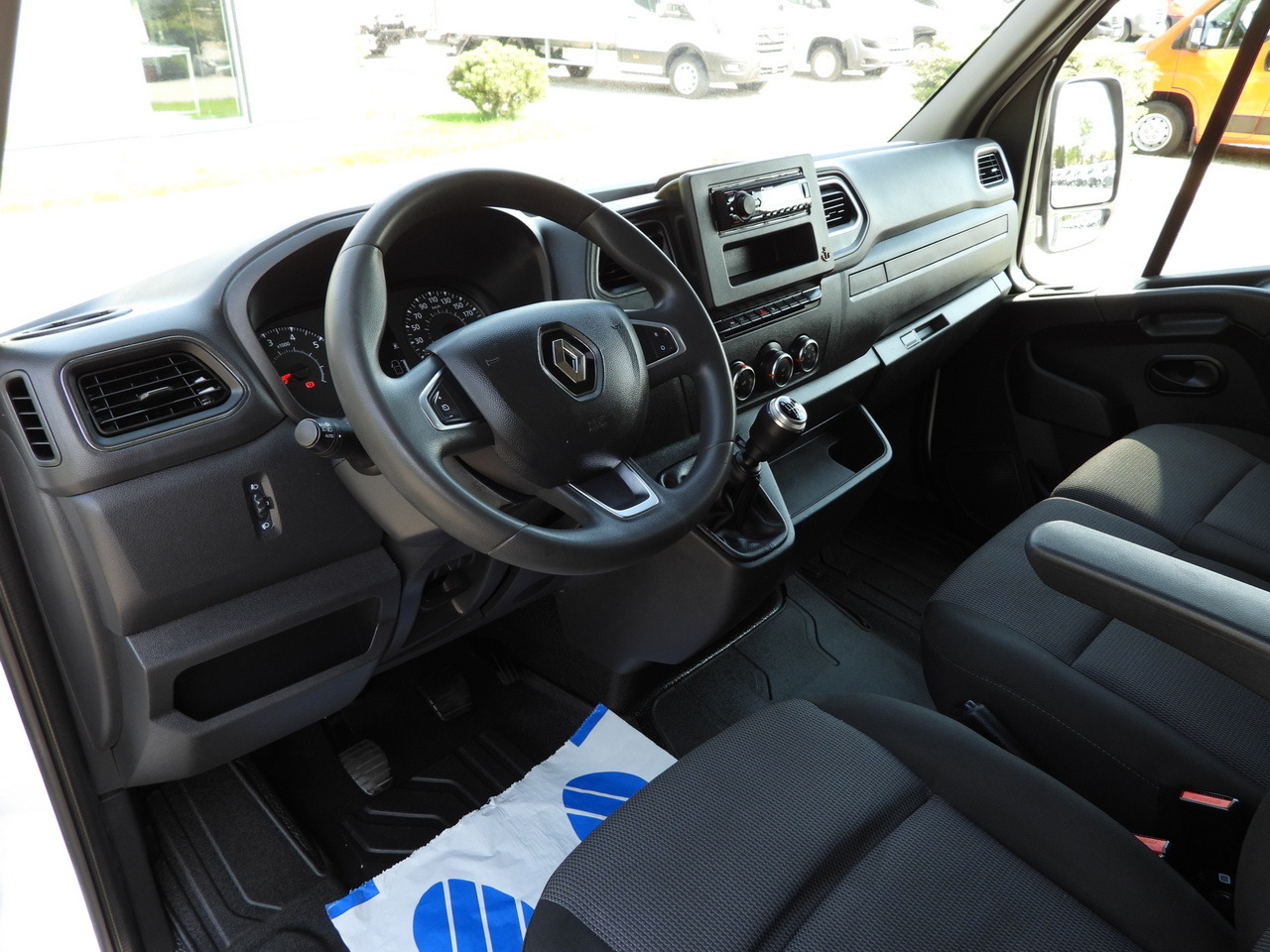 RENAULT MASTER TARPAULIN 10 PALLETS WEBASTO CRUISE CONTROL LED LIGHTS PNEUMATICS AIR CONDITIONING 165HP - Varebil med presenning: billede 2 RENAULT MASTER TARPAULIN 10 PALLETS WEBASTO CRUISE CONTROL LED LIGHTS PNEUMATICS AIR CONDITIONING 165HP - Varebil med presenning: billede 2