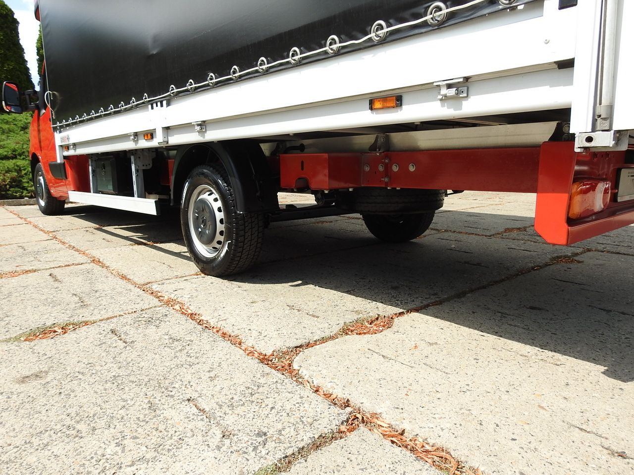 Varebil med presenning RENAULT MASTER TARPAULIN 10 PALLETS WEBASTO CRUISE CONTROL LED LIGHTS PNEUMATICS AIR CONDITIONING 165HP: billede 15 Varebil med presenning RENAULT MASTER TARPAULIN 10 PALLETS WEBASTO CRUISE CONTROL LED LIGHTS PNEUMATICS AIR CONDITIONING 165HP: billede 15