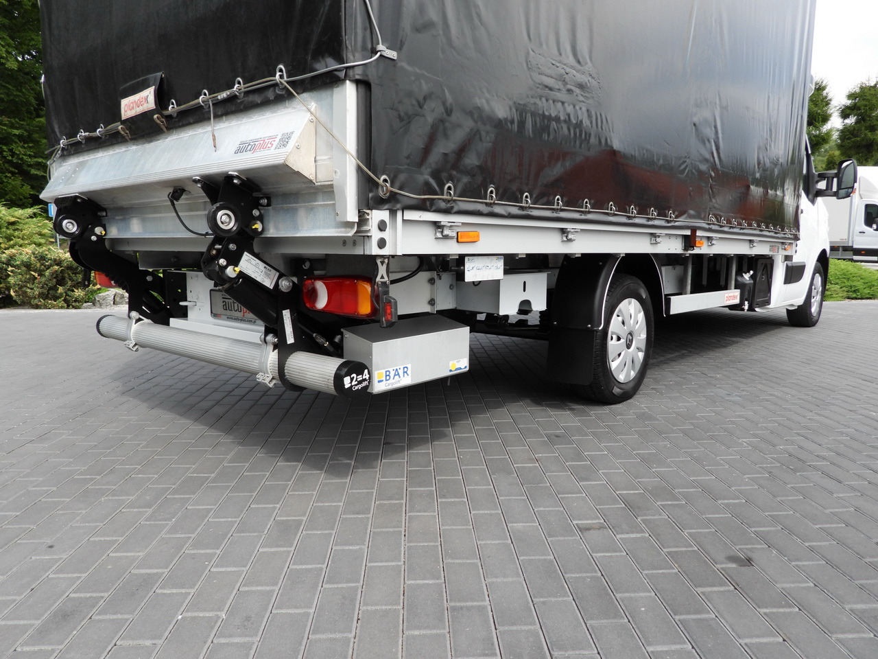 Varebil med presenning RENAULT MASTER TARPAULIN LIFT 9 PALLETS WEBASTO CRUISE CONTROL LED LIGHTS PNEUMATICS AIR CONDITIONING  165HP: billede 19 Varebil med presenning RENAULT MASTER TARPAULIN LIFT 9 PALLETS WEBASTO CRUISE CONTROL LED LIGHTS PNEUMATICS AIR CONDITIONING  165HP: billede 19