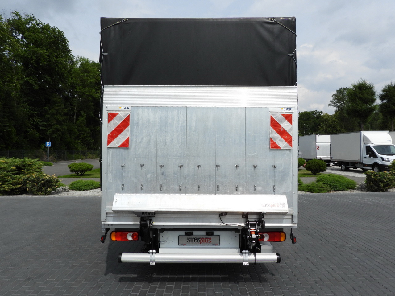 Varebil med presenning RENAULT MASTER TARPAULIN LIFT 9 PALLETS WEBASTO CRUISE CONTROL LED LIGHTS PNEUMATICS AIR CONDITIONING  165HP: billede 12 Varebil med presenning RENAULT MASTER TARPAULIN LIFT 9 PALLETS WEBASTO CRUISE CONTROL LED LIGHTS PNEUMATICS AIR CONDITIONING  165HP: billede 12