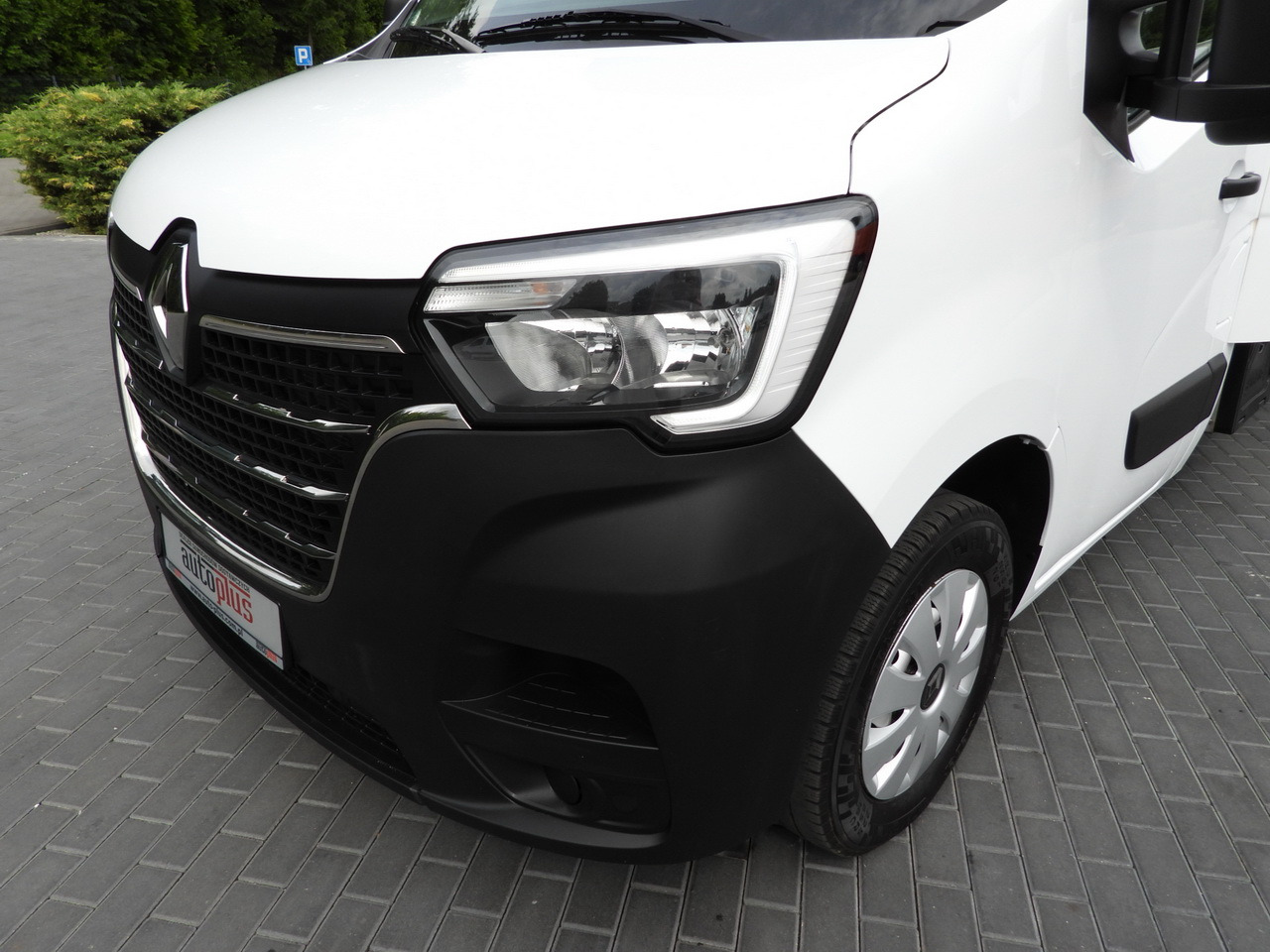 Varebil med presenning RENAULT MASTER TARPAULIN LIFT 9 PALLETS WEBASTO CRUISE CONTROL LED LIGHTS PNEUMATICS AIR CONDITIONING  165HP: billede 23 Varebil med presenning RENAULT MASTER TARPAULIN LIFT 9 PALLETS WEBASTO CRUISE CONTROL LED LIGHTS PNEUMATICS AIR CONDITIONING  165HP: billede 23