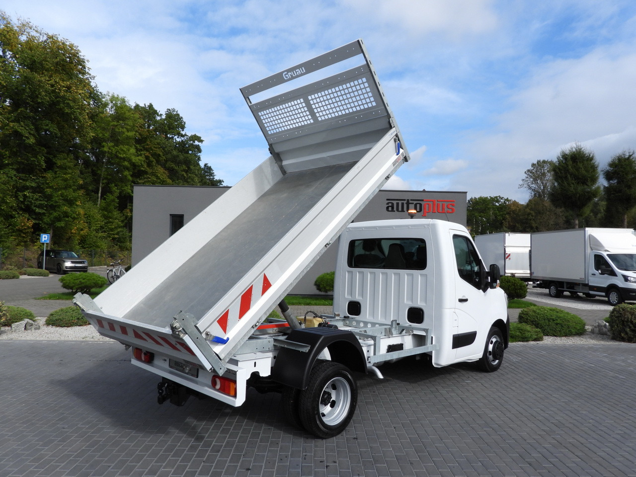 RENAULT MASTER TIPPER CRUISE CONTROL LED LIGHTS TWIN WHEELS AIR CONDITIONING 130HP - Ladbil med tip: billede 4 RENAULT MASTER TIPPER CRUISE CONTROL LED LIGHTS TWIN WHEELS AIR CONDITIONING 130HP - Ladbil med tip: billede 4