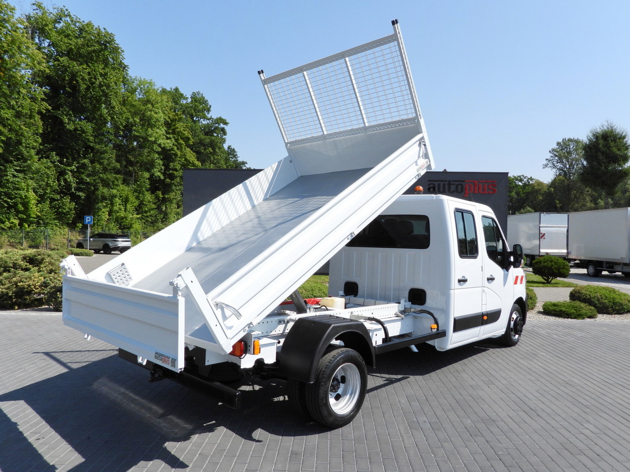 RENAULT MASTER TIPPER DOUBLE CABIN DOKA 6 SEATS CRUISE CONTROL LED LIGHTS TWIN WHEELS AIR CONDITIONING 130HP - Ladbil med tip: billede 3 RENAULT MASTER TIPPER DOUBLE CABIN DOKA 6 SEATS CRUISE CONTROL LED LIGHTS TWIN WHEELS AIR CONDITIONING 130HP - Ladbil med tip: billede 3