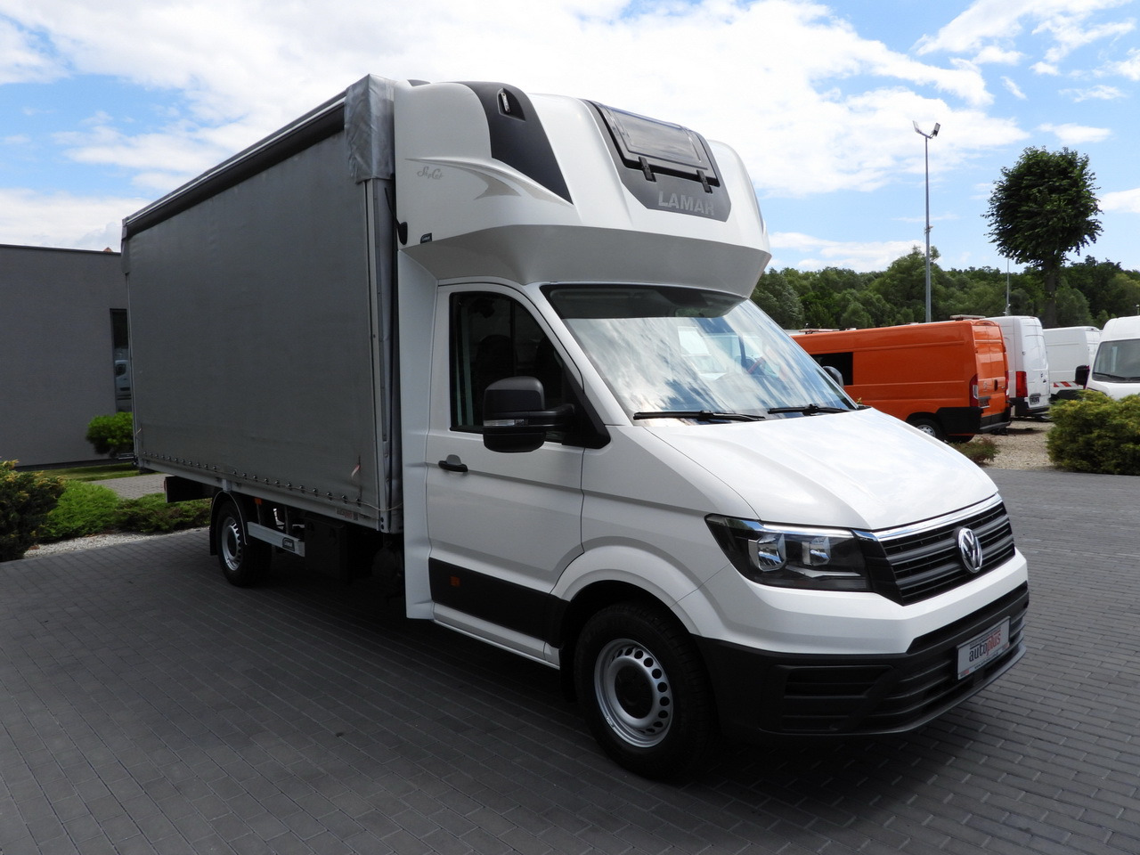 VOLKSWAGEN CRAFTER TARPAULIN 10 PALLETS WEBASTO CRUISE CONTROL AIR CONDITIONING 180HP - Varebil med presenning: billede 4 VOLKSWAGEN CRAFTER TARPAULIN 10 PALLETS WEBASTO CRUISE CONTROL AIR CONDITIONING 180HP - Varebil med presenning: billede 4