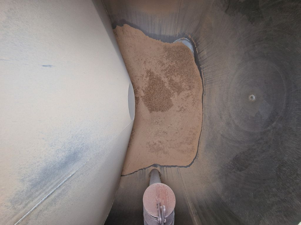 Tankbil MAN TGS 35.440 8X2-4 BL / SILO / 36m3 /Lenkachse MAN TGS 35.440 8X2-4 BL / SILO / 36m3 /Lenkachse: billede 14 Tankbil MAN TGS 35.440 8X2-4 BL / SILO / 36m3 /Lenkachse MAN TGS 35.440 8X2-4 BL / SILO / 36m3 /Lenkachse: billede 14