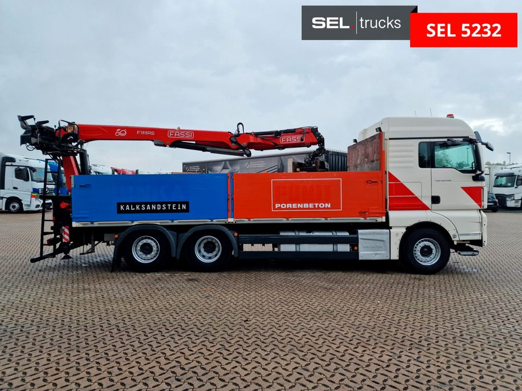 MAN TGX 26.440 / Intarder / Fassi / Lenkachse MAN TGX 26.440 / Intarder / Fassi / Lenkachse - Lastbil med kran: billede 4 MAN TGX 26.440 / Intarder / Fassi / Lenkachse MAN TGX 26.440 / Intarder / Fassi / Lenkachse - Lastbil med kran: billede 4
