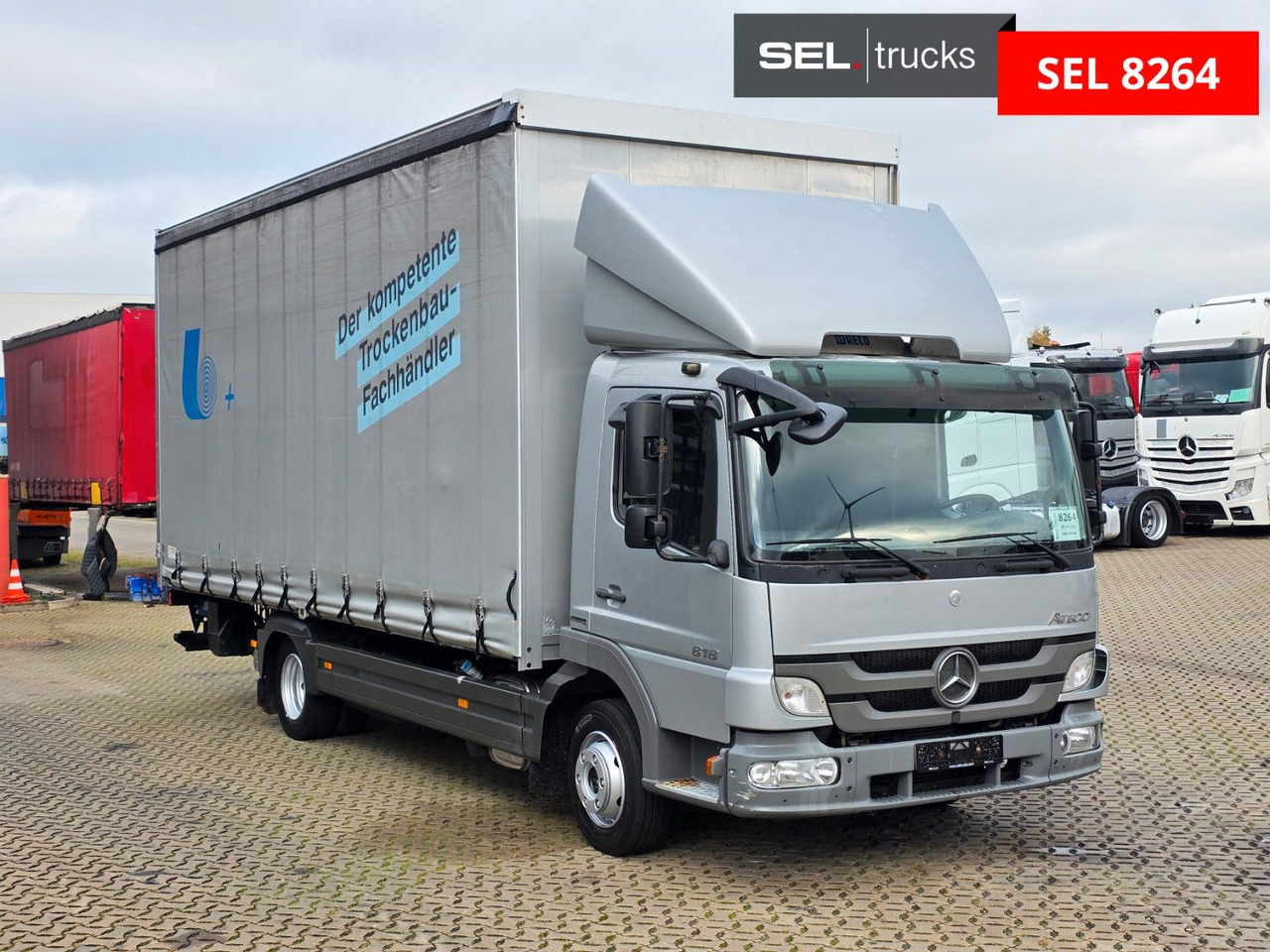 Mercedes-Benz Atego 818 / Ladebordwand - Varebil med presenning: billede 3 Mercedes-Benz Atego 818 / Ladebordwand - Varebil med presenning: billede 3