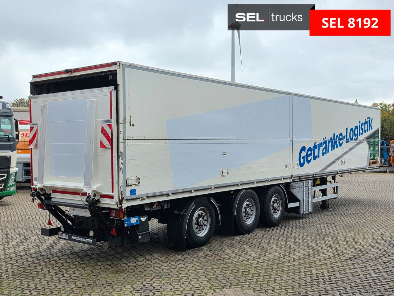 System Trailer PRSSL-24-1TRI / Ldbw / Lenkachse - Til transport af drikkevarer sættevogn: billede 5 System Trailer PRSSL-24-1TRI / Ldbw / Lenkachse - Til transport af drikkevarer sættevogn: billede 5
