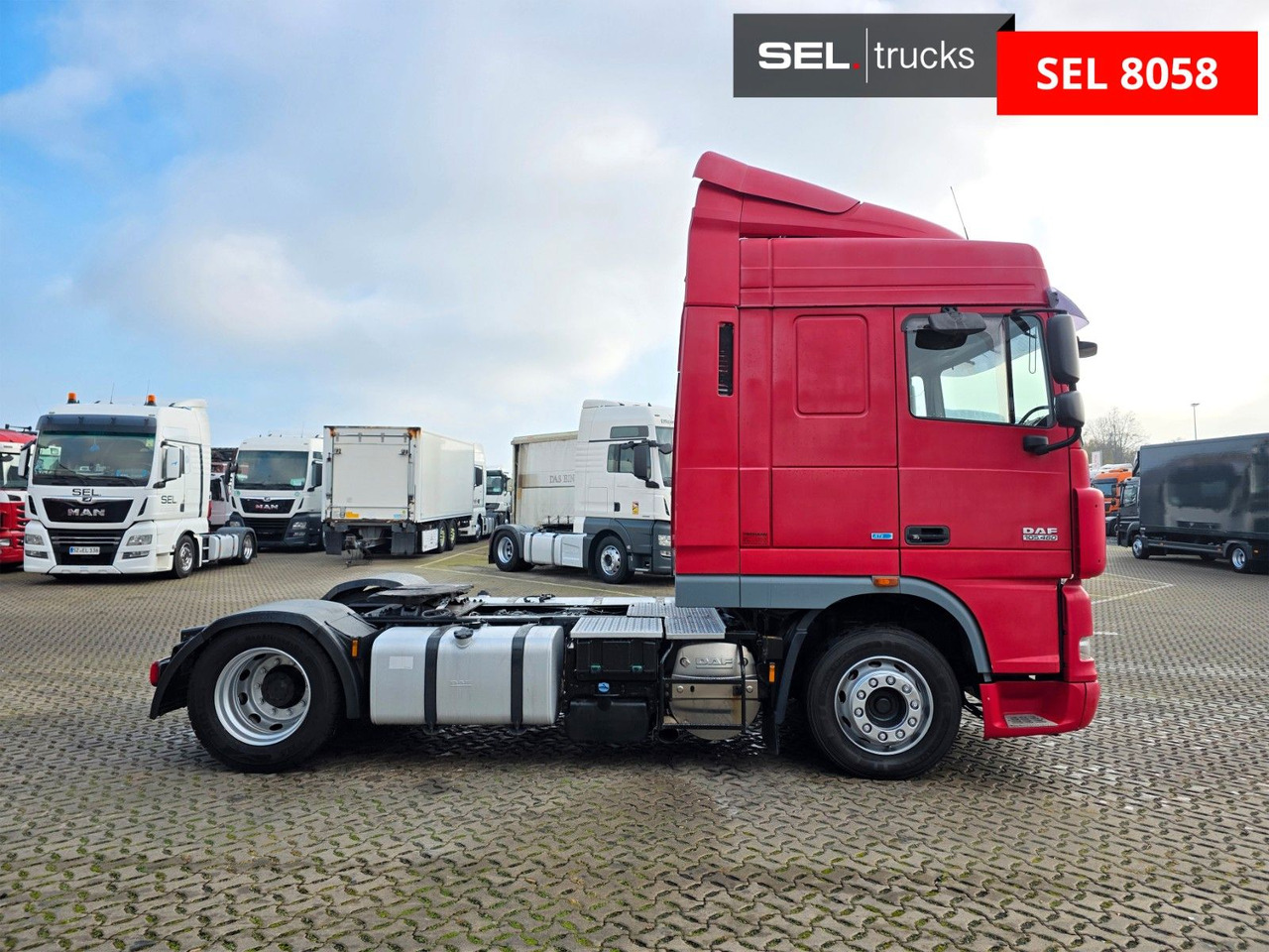 DAF XF 105.460 / ZF Intarder / Standklimaanlage - Trækker: billede 4 DAF XF 105.460 / ZF Intarder / Standklimaanlage - Trækker: billede 4