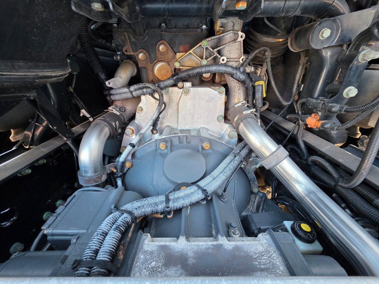 Trækker MAN TGX 18.460 4X2 LLS-U: billede 12 Trækker MAN TGX 18.460 4X2 LLS-U: billede 12