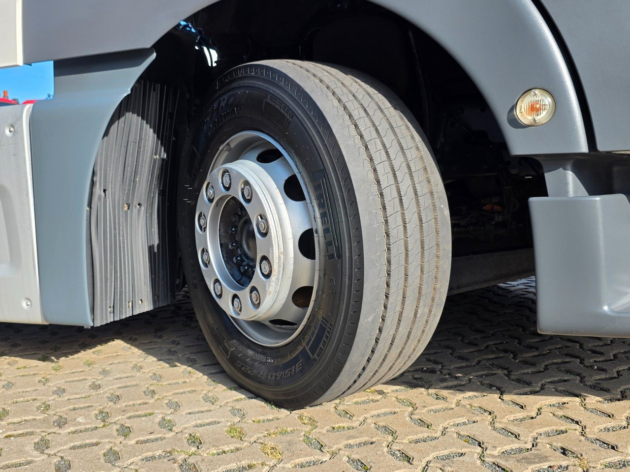 Trækker MAN TGX 18.460 4X2 LLS-U: billede 47 Trækker MAN TGX 18.460 4X2 LLS-U: billede 47