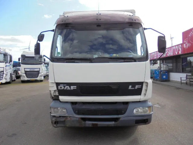 DAF LF 220 - Lastbil varevogn: billede 2 DAF LF 220 - Lastbil varevogn: billede 2