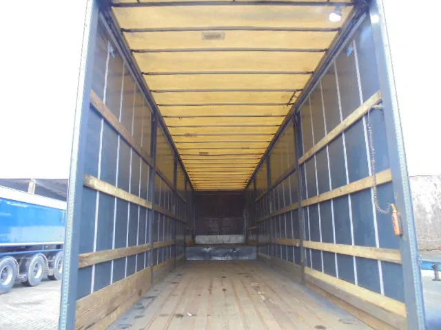 Fruehauf ONCZ 30-218 A - Nedbygget platform sættevogn: billede 5 Fruehauf ONCZ 30-218 A - Nedbygget platform sættevogn: billede 5
