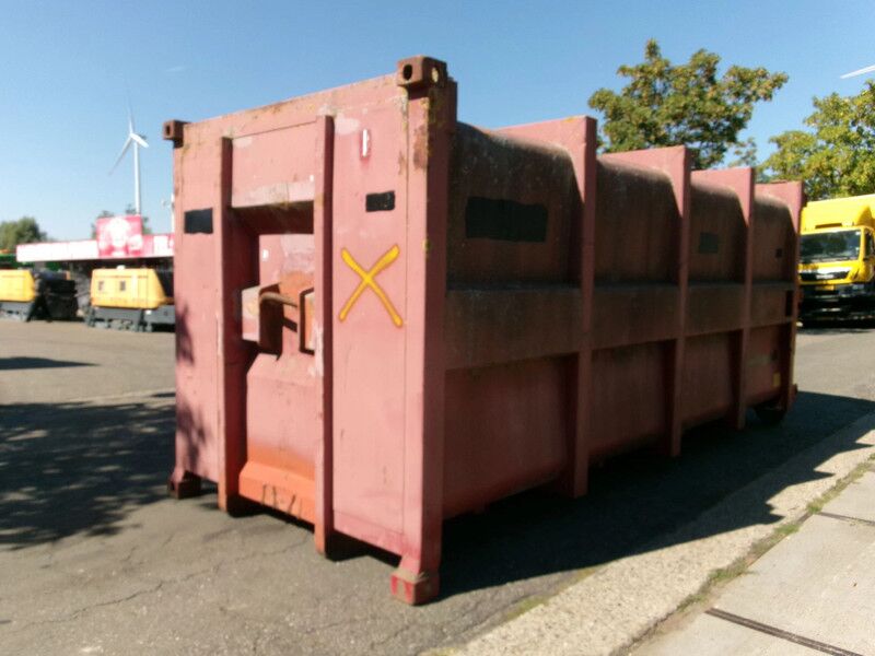 KTK 3x Gesloten container haakbakken 35 m3 - Skibscontainer: billede 1 KTK 3x Gesloten container haakbakken 35 m3 - Skibscontainer: billede 1