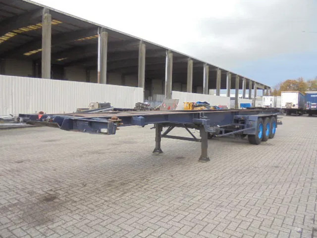 LAG 0-3-34 - Containerbil/ Veksellad sættevogn: billede 1 LAG 0-3-34 - Containerbil/ Veksellad sættevogn: billede 1