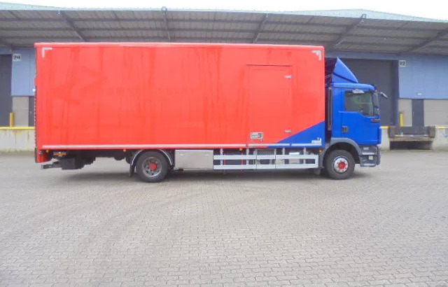 MAN TGM 12.250 NL TRUCK - Lastbil varevogn: billede 4 MAN TGM 12.250 NL TRUCK - Lastbil varevogn: billede 4