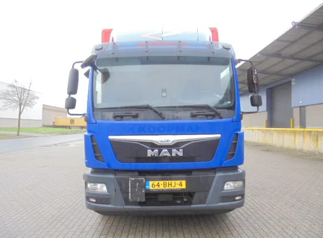 MAN TGM 12.250 NL TRUCK TUV 06-26 - Lastbil varevogn: billede 2 MAN TGM 12.250 NL TRUCK TUV 06-26 - Lastbil varevogn: billede 2