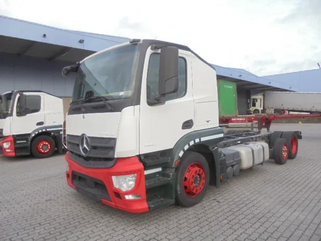 Mercedes-Benz Actros 2340 LL 6X2 - Biltransportør lastbil: billede 1 Mercedes-Benz Actros 2340 LL 6X2 - Biltransportør lastbil: billede 1