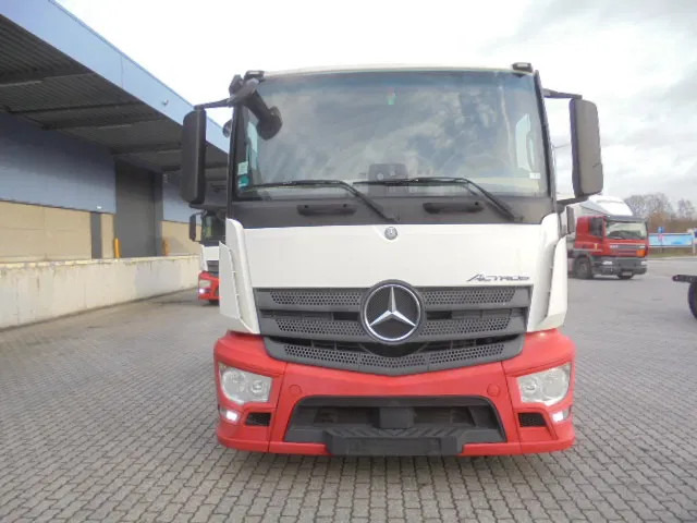 Mercedes-Benz Actros 2340 LL 6X2 - Biltransportør lastbil: billede 2 Mercedes-Benz Actros 2340 LL 6X2 - Biltransportør lastbil: billede 2