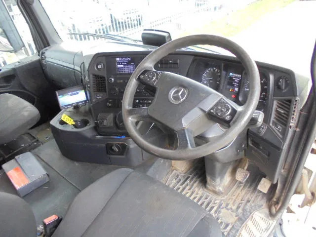 Tipvogn lastbil Mercedes-Benz Arocs 3243 K 8X4: billede 8 Tipvogn lastbil Mercedes-Benz Arocs 3243 K 8X4: billede 8
