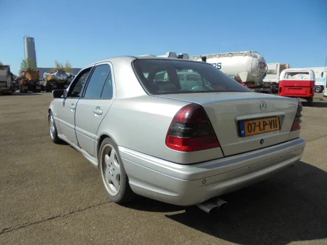 Mercedes-Benz C-Klasse 43 AMG - Sedan: billede 4 Mercedes-Benz C-Klasse 43 AMG - Sedan: billede 4