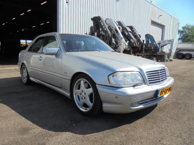 Mercedes-Benz C-Klasse 43 AMG - Sedan: billede 2 Mercedes-Benz C-Klasse 43 AMG - Sedan: billede 2