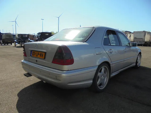 Mercedes-Benz C-Klasse 43 AMG - Sedan: billede 3 Mercedes-Benz C-Klasse 43 AMG - Sedan: billede 3