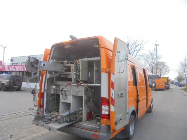 Mercedes-Benz Sprinter 412 D Riool camera wagen APK 09-2026 - Slamsugemaskine: billede 3 Mercedes-Benz Sprinter 412 D Riool camera wagen APK 09-2026 - Slamsugemaskine: billede 3