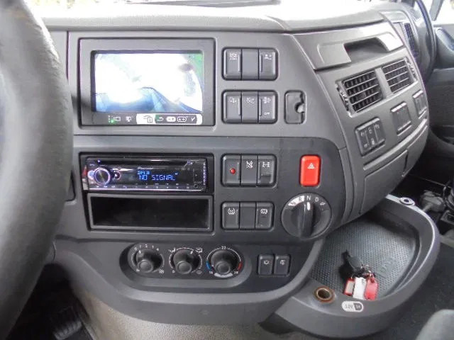 DAF XF 440 SUPER SPACE CAB NL TRUCK - Trækker: billede 5 DAF XF 440 SUPER SPACE CAB NL TRUCK - Trækker: billede 5