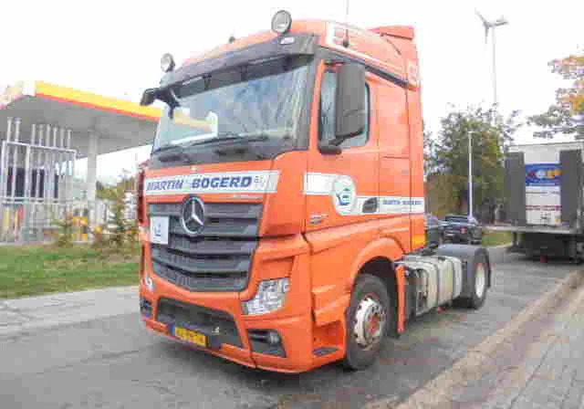 Mercedes-Benz Actros 1842 APK 06-2026 - Trækker: billede 1 Mercedes-Benz Actros 1842 APK 06-2026 - Trækker: billede 1