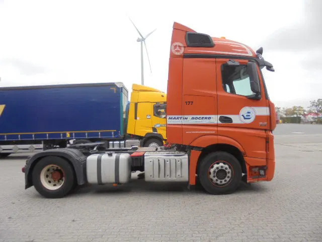 Mercedes-Benz Actros 1842 NL TRUCK APK 07-26 15X IN STOCK - Trækker: billede 4 Mercedes-Benz Actros 1842 NL TRUCK APK 07-26 15X IN STOCK - Trækker: billede 4
