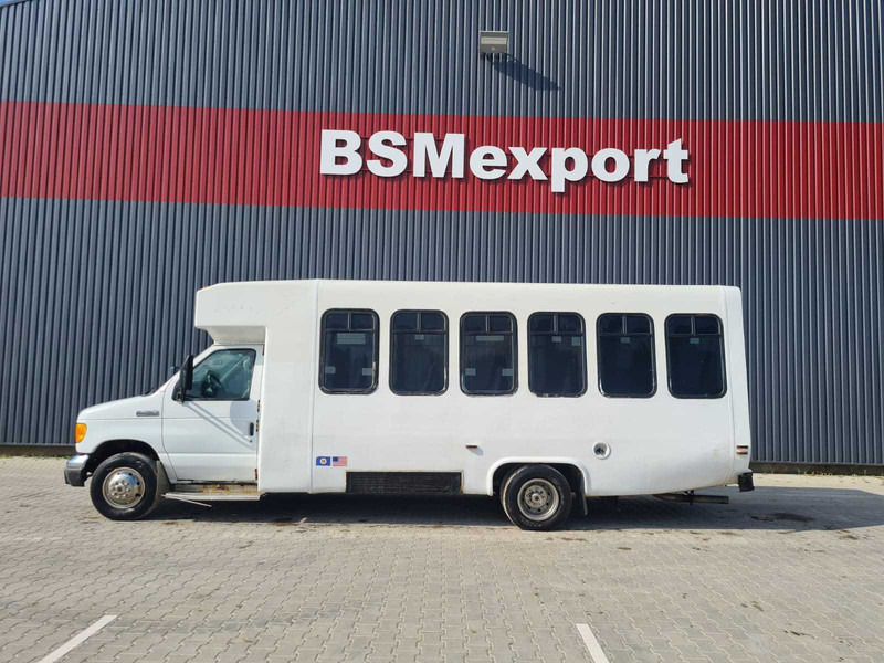 Ford E 450 diesel passenger van - Minibus, Persontransport: billede 2 Ford E 450 diesel passenger van - Minibus, Persontransport: billede 2