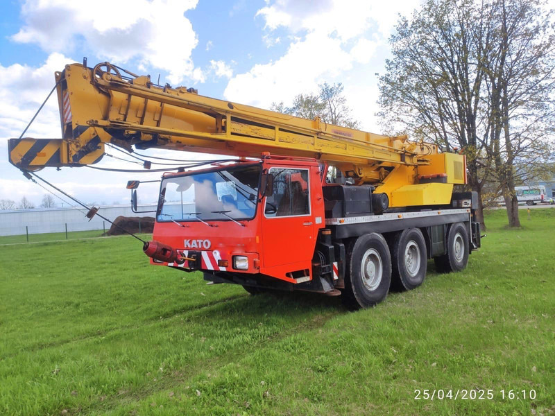 Kato KA400E - Mobilkran: billede 1 Kato KA400E - Mobilkran: billede 1