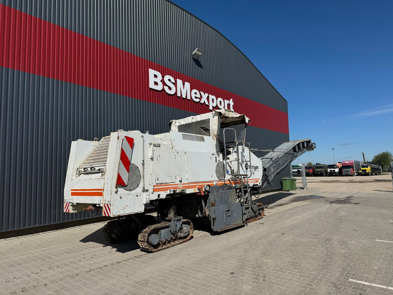 Wirtgen 2000 DC - Asfaltudlægningmaskine: billede 1 Wirtgen 2000 DC - Asfaltudlægningmaskine: billede 1