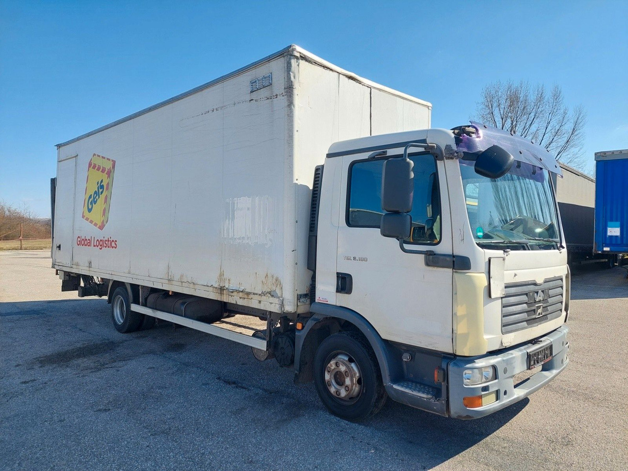 MAN TGL 7.180 4X2 BL - Varebil med kasse: billede 2 MAN TGL 7.180 4X2 BL - Varebil med kasse: billede 2