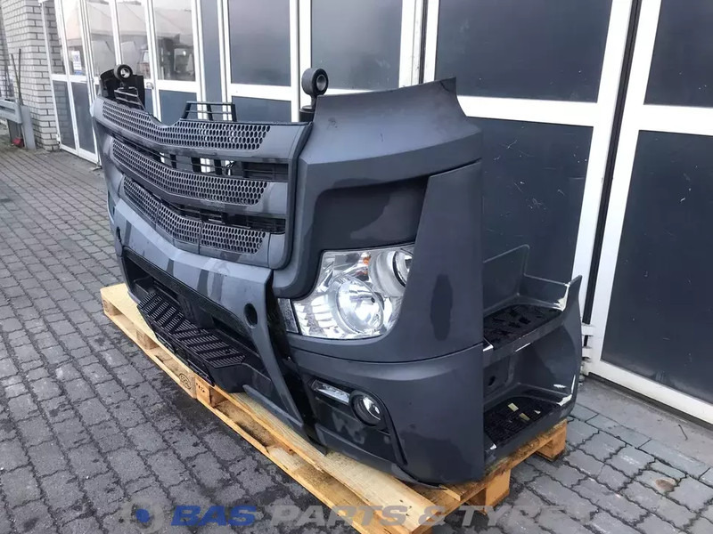 Mercedes-Benz Actros MP4 Bumper Mercedes A 960 310 23 22 - Kofanger for Lastbil: billede 2 Mercedes-Benz Actros MP4 Bumper Mercedes A 960 310 23 22 - Kofanger for Lastbil: billede 2
