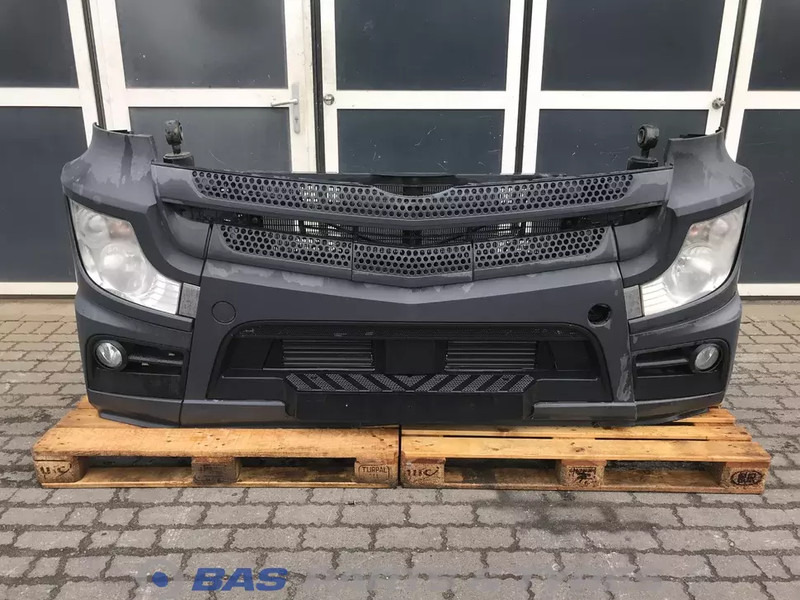 Mercedes-Benz Actros MP4 Bumper Mercedes A 960 310 23 22 - Kofanger for Lastbil: billede 1 Mercedes-Benz Actros MP4 Bumper Mercedes A 960 310 23 22 - Kofanger for Lastbil: billede 1