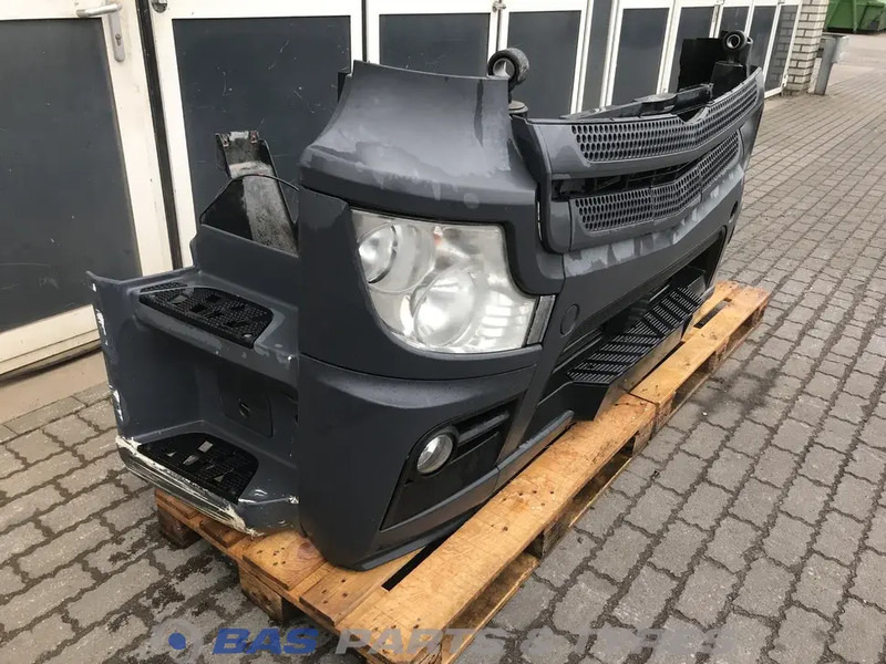 Mercedes-Benz Actros MP4 Bumper Mercedes A 960 310 23 22 - Kofanger for Lastbil: billede 3 Mercedes-Benz Actros MP4 Bumper Mercedes A 960 310 23 22 - Kofanger for Lastbil: billede 3
