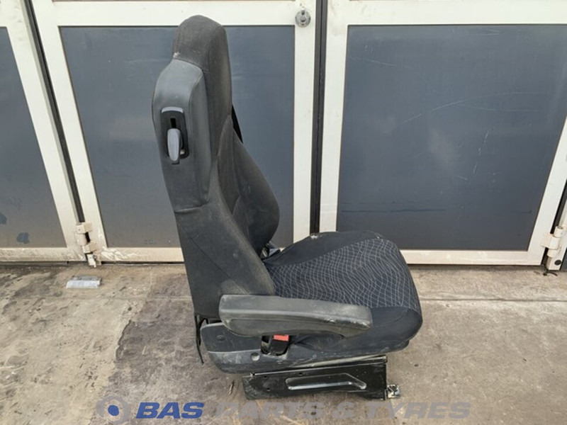 Mercedes-Benz Arocs Chauffeursstoel Mercedes A 960 910 47 01 - Sæde for Lastbil: billede 4 Mercedes-Benz Arocs Chauffeursstoel Mercedes A 960 910 47 01 - Sæde for Lastbil: billede 4