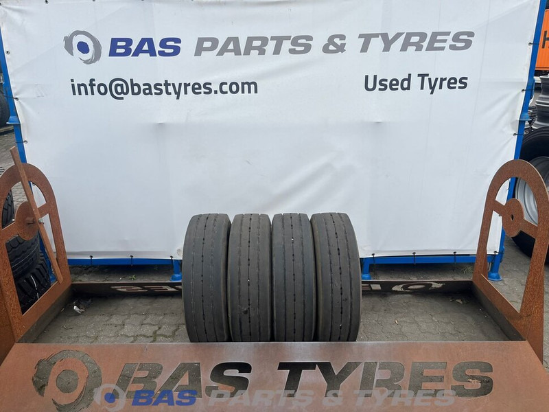 Michelin Michelin 205/65R17.5 X Multi T2 132/130 J M+S 3PMSF gebruikte set - Dæk for Lastbil: billede 1 Michelin Michelin 205/65R17.5 X Multi T2 132/130 J M+S 3PMSF gebruikte set - Dæk for Lastbil: billede 1