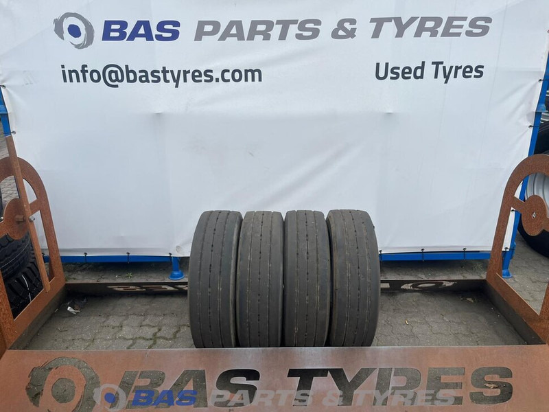 Michelin Michelin 205/65R17.5 X Multi T2 132/130 J M+S 3PMSF gebruikte set - Dæk for Lastbil: billede 1 Michelin Michelin 205/65R17.5 X Multi T2 132/130 J M+S 3PMSF gebruikte set - Dæk for Lastbil: billede 1