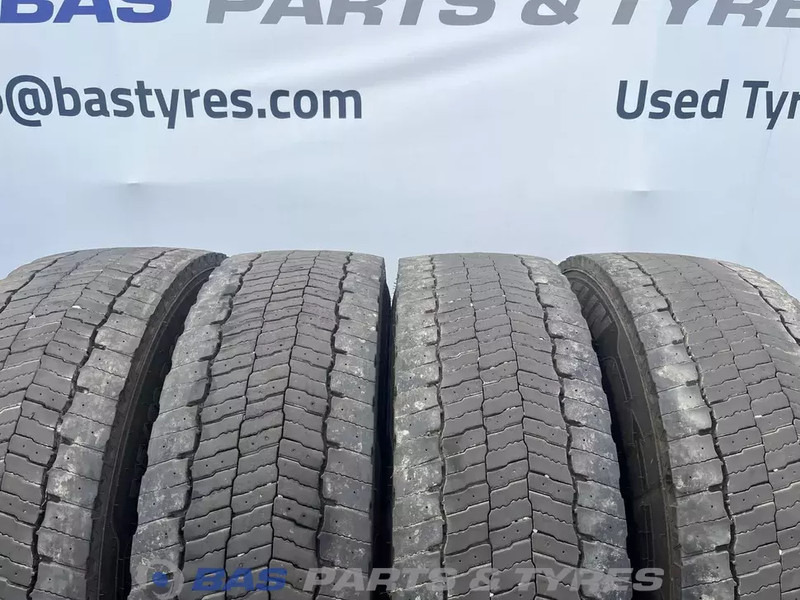 Michelin Remix Michelin Remix 315/80R22.5 X Multi D 156/150 M+S 3PMSF gebruikte set - Dæk for Lastbil: billede 2 Michelin Remix Michelin Remix 315/80R22.5 X Multi D 156/150 M+S 3PMSF gebruikte set - Dæk for Lastbil: billede 2