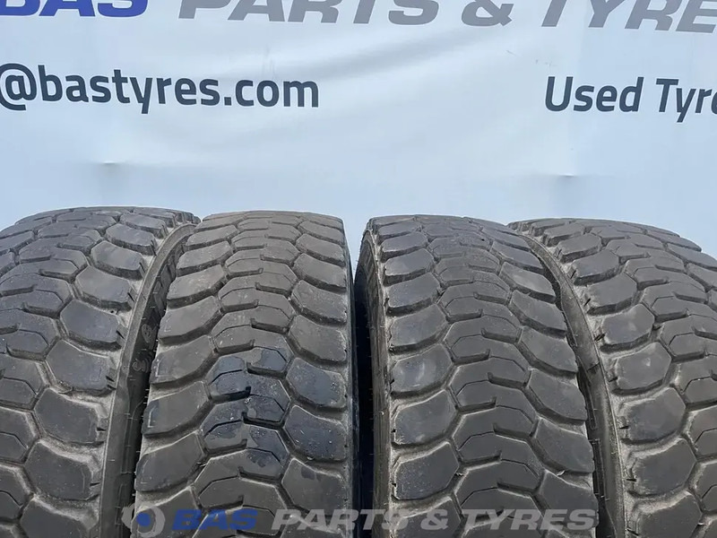 Michelin Remix Michelin Remix 315/80R22.5 X Works D 156/150 K M+S 3PMSF gebruikte set - Dæk for Lastbil: billede 2 Michelin Remix Michelin Remix 315/80R22.5 X Works D 156/150 K M+S 3PMSF gebruikte set - Dæk for Lastbil: billede 2