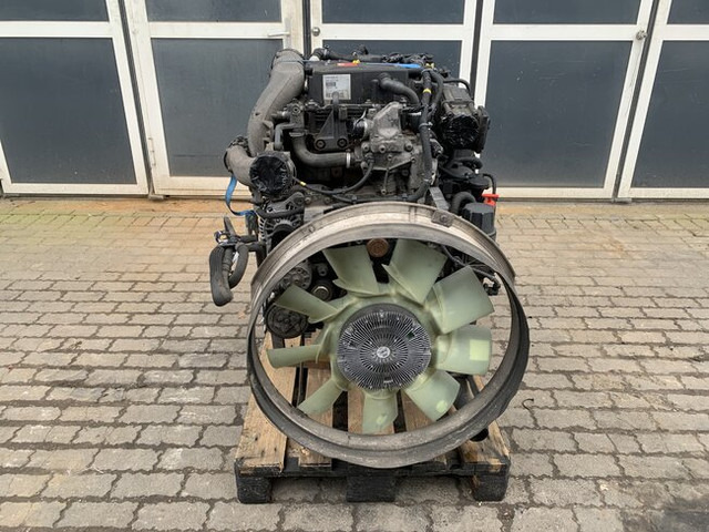 Renault D-Serie Motor Renault DTI5 240 K1 7422027238 - Motor for Lastbil: billede 2 Renault D-Serie Motor Renault DTI5 240 K1 7422027238 - Motor for Lastbil: billede 2