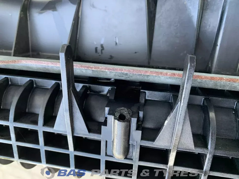 Renault Radiateur Renault DTI13 480 7422062510 - Køler for Lastbil: billede 3 Renault Radiateur Renault DTI13 480 7422062510 - Køler for Lastbil: billede 3