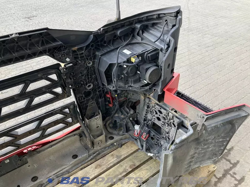 Renault T-Serie Bumper Renault 7482291437 - Kofanger for Lastbil: billede 4 Renault T-Serie Bumper Renault 7482291437 - Kofanger for Lastbil: billede 4