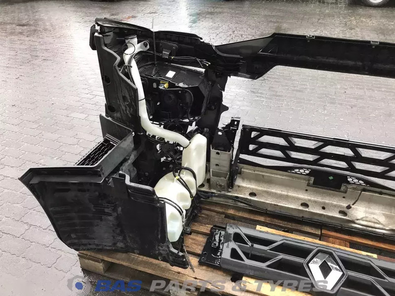 Renault T-Serie Bumper Renault 7482540689 - Kofanger for Lastbil: billede 4 Renault T-Serie Bumper Renault 7482540689 - Kofanger for Lastbil: billede 4